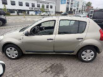 Dacia Sandero 1.2B picture 6