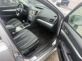 Subaru Legacy 2.0D AWD 4X4 picture 15