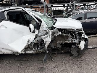 Opel Mokka 1.6 BENZINE picture 2