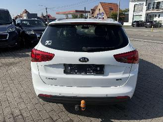 Kia Ceed 1.6 CRDI SW picture 4