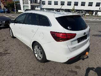 Kia Ceed 1.6 CRDI SW picture 5