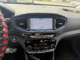 Hyundai Ioniq HEV1.6 GDI EXECUTIVE picture 22