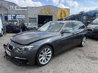 Auto incidentate BMW 3-serie LUXERY TOURING 2017/9