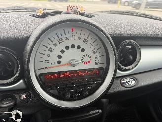 Mini Cooper ONE CABRIO picture 19