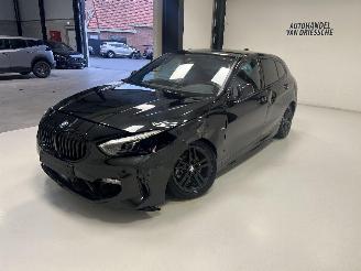 BMW 1-serie M-PACK picture 8