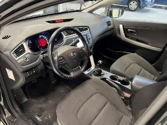 Kia Cee d  picture 13