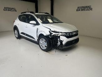 Damaged car Dacia Sandero STEPWAY 2024/4