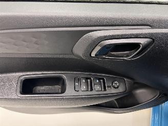 Hyundai I-10  picture 13