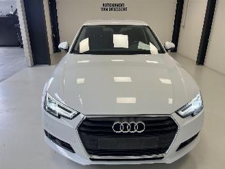 Audi A4 S-TRONIC picture 8