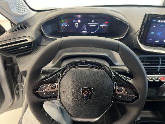 Peugeot 208 ALLURE picture 13