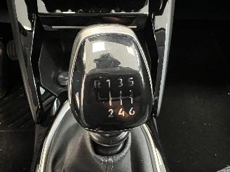 Peugeot 208 ALLURE picture 17