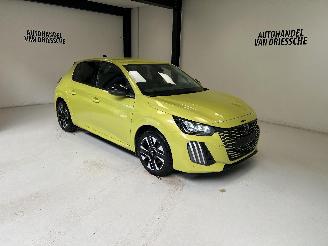 Unfallwagen Peugeot 208 ALLURE 2024/8