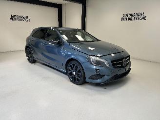 Damaged car Mercedes A-klasse AUTOMAAT 2012/12