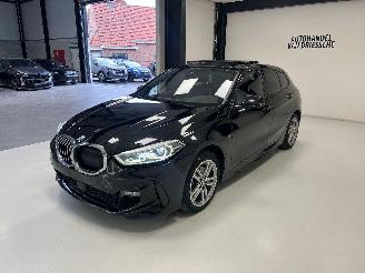 BMW 1-serie M-PACK/PANORAMA picture 6
