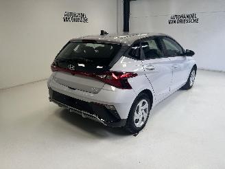 Hyundai I-20  picture 3