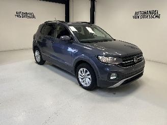 Damaged car Volkswagen T-Cross  2022/8