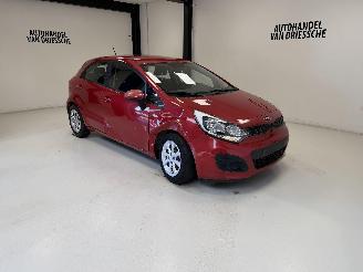 Kia Rio  picture 2
