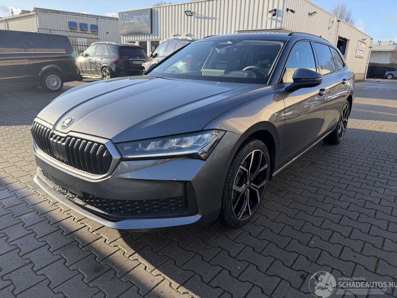 Skoda Superb 1.5 TSI DSG mHEV Essence