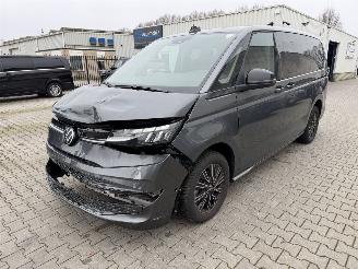 Schadeauto Volkswagen Multivan 2.0 Tdi Life Lang 2025/5