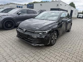 Volkswagen Golf 1.5 eTSI 110kw energy picture 1