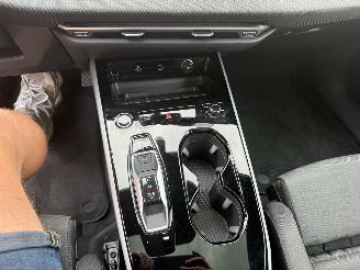 Audi A6 avant 2.0 TDI 150kw / Quattro/ Panorama/ Nieuw model picture 14