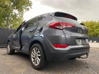 Hyundai Tucson 1.6 I picture 11