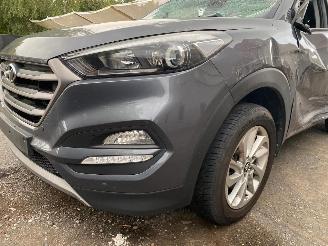 Hyundai Tucson 1.6 I picture 7