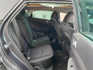 Hyundai Tucson 1.6 I picture 22