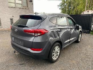 Hyundai Tucson 1.6 I picture 19