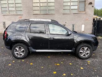 Voiture accidenté Dacia Duster ANNIVERSARY 2 2016/11