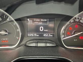 Peugeot 208 208 ALLURE picture 27