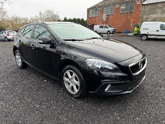 Volvo V-40 1.9 D picture 2