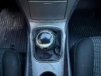 Toyota Avensis SOL picture 28