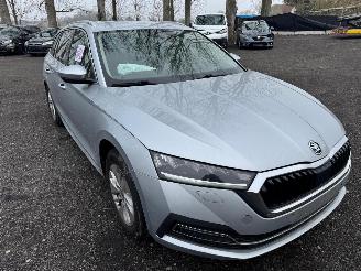 Skoda Octavia AMBITION picture 3