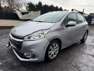 Peugeot 208 1.2 I picture 12