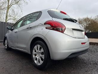Peugeot 208 1.2 I picture 17