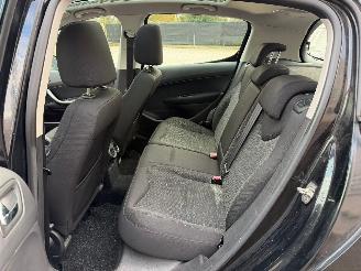 Peugeot 308 1.6HDI picture 22