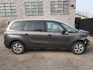 Voiture accidenté Citroën C4-picasso PICASSO II SHINE 2017/9