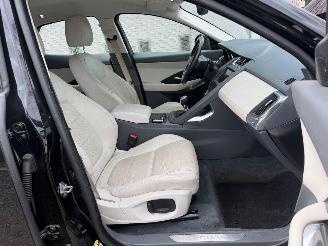 Jaguar E-Pace R-DYNAMIC S picture 21