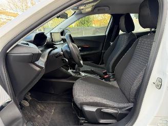 Peugeot 2008 II ACTIVE picture 19