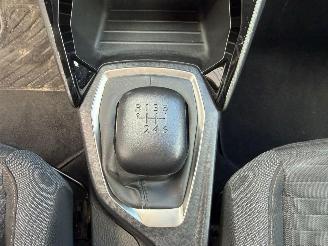 Peugeot 2008 II ACTIVE picture 30