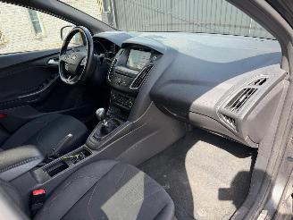 Ford Focus ST-LINE picture 23