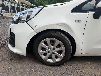 Kia Rio SENSE picture 8