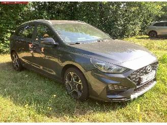uszkodzony samochody osobowe Hyundai I-30 1.0 2022/6