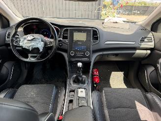 Renault Mégane IV GRANDTOUR picture 26