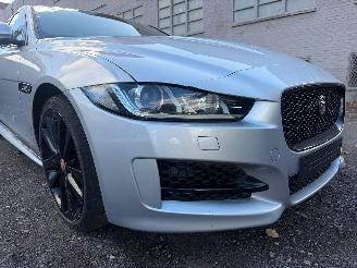 Jaguar XE R-SPORT picture 3