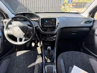 Peugeot 2008 ACCESS picture 25