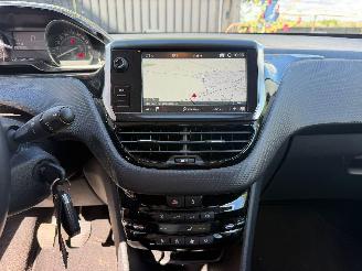 Peugeot 2008 ACCESS picture 29