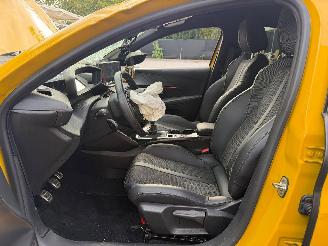 Peugeot 208 II GT LINE picture 20