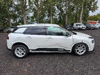 Damaged car Citroën C4 cactus CACTUS FLAIR 2019/6